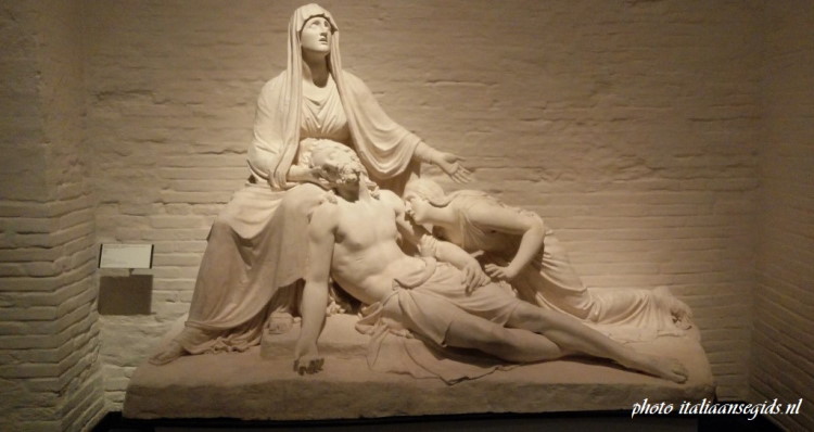 Pieta (1821) van Bartolomeo Ferrari Gallerie dell'Accademia in Venetië